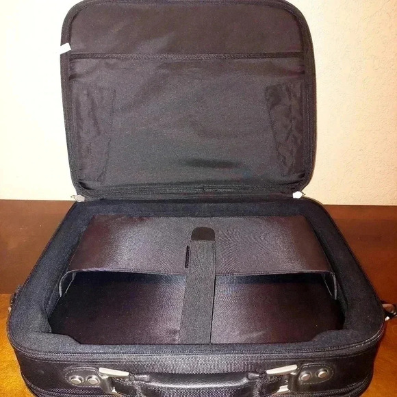 Dell Deluxe Professional Laptop Shoulder & Handle Carry Bag w/Briefcase Pockets - Picture 8 of 11